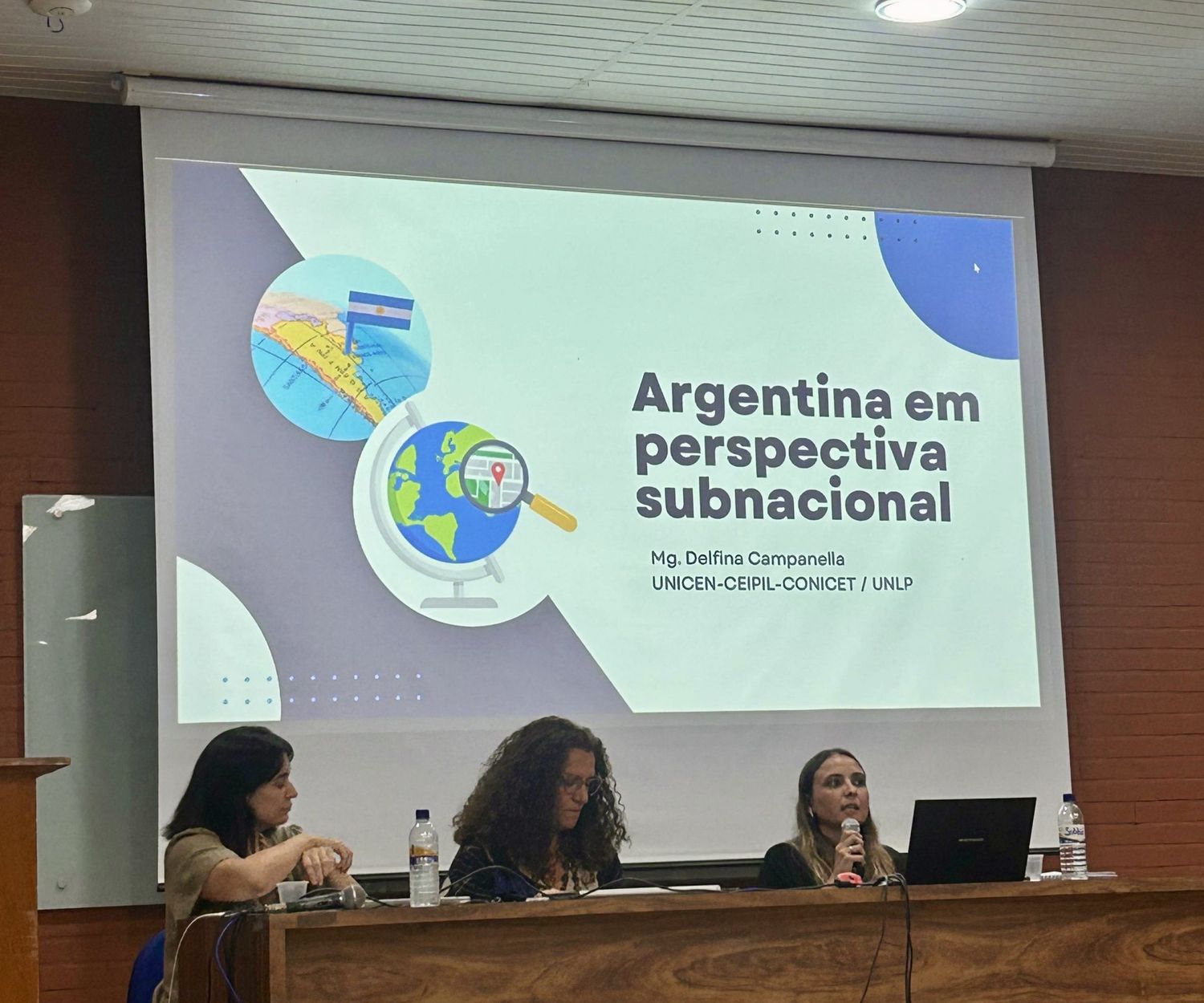 Docentes y estudiantes de la Facultad de Ciencias Humanas realizaron becas de formación en Brasil.