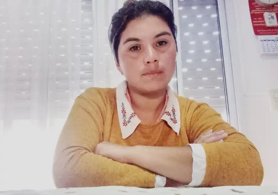 "Yo sentí que me entregó": Estaba casada con el sobrino del intendente, pero este le pedía "que le mande fotos desnuda"