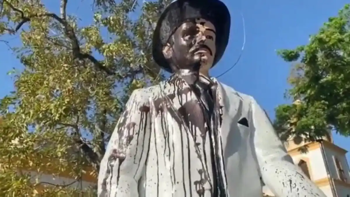 SIN RESPETO: Vándalos atacaron efigie de José Gregorio Hernández en San Juan de los Morros (VIDEO)