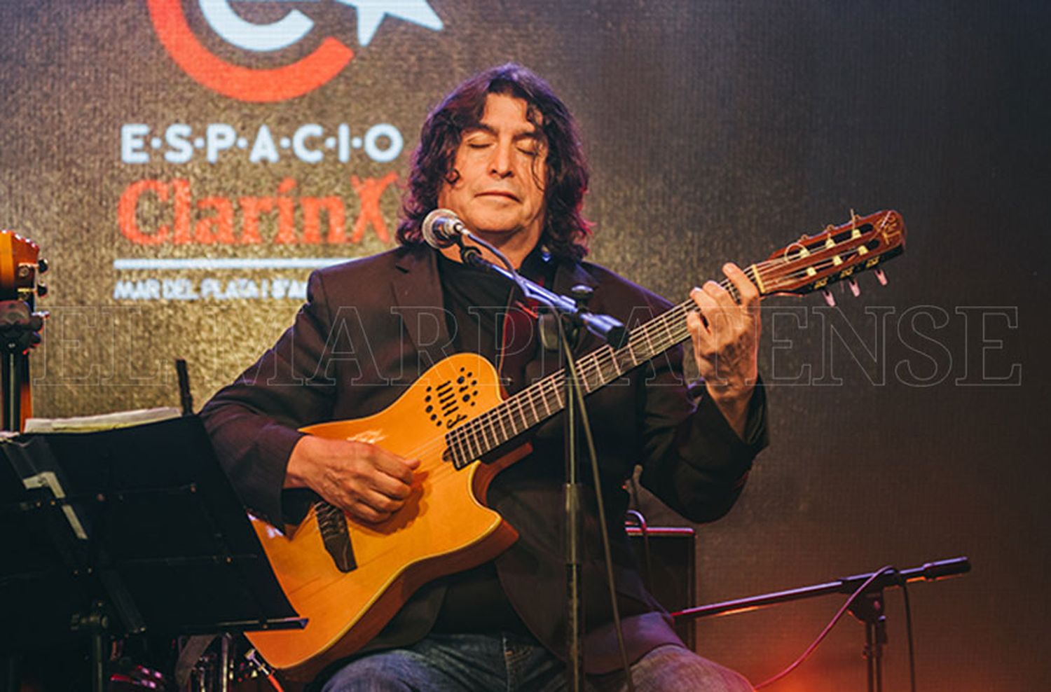 El folklore, el rock y la destreza deleitaron en Espacio Clarín