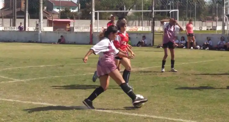 El torneo femenino Ludmila Manicler tiene fixture y empezará en Pescadores