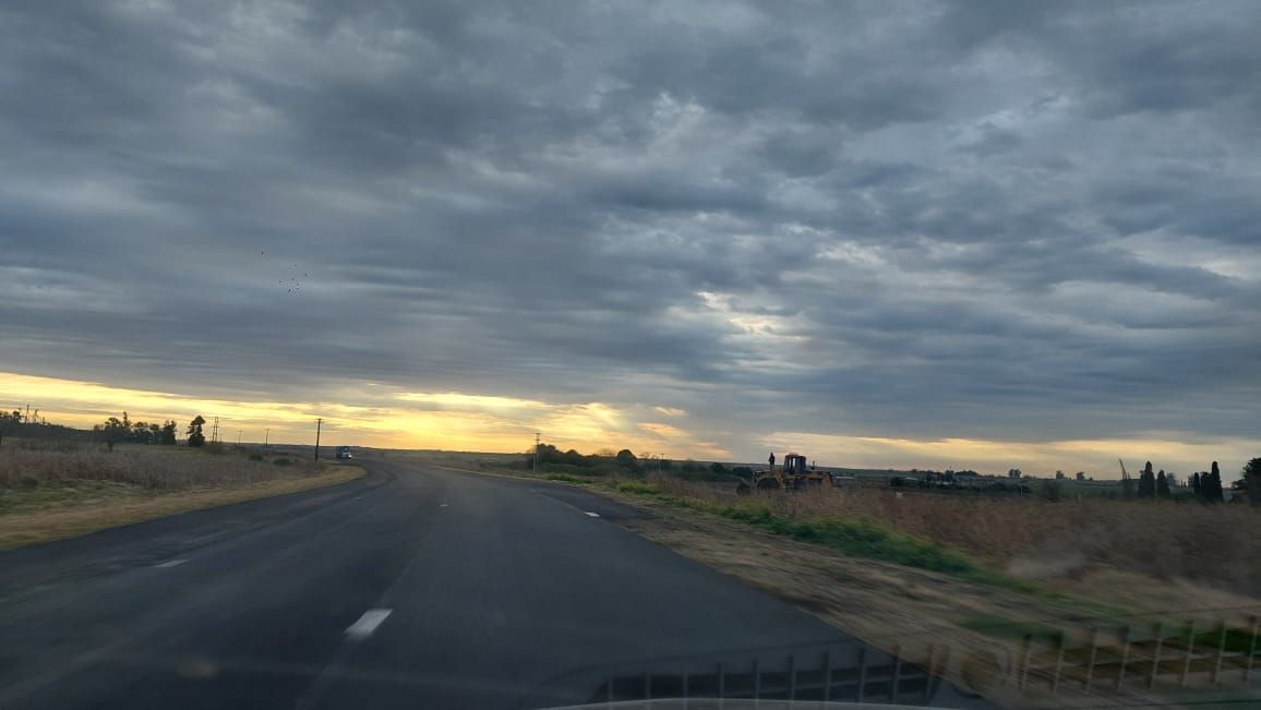 Emitieron alerta amarilla por vientos y tormentas para este jueves y viernes