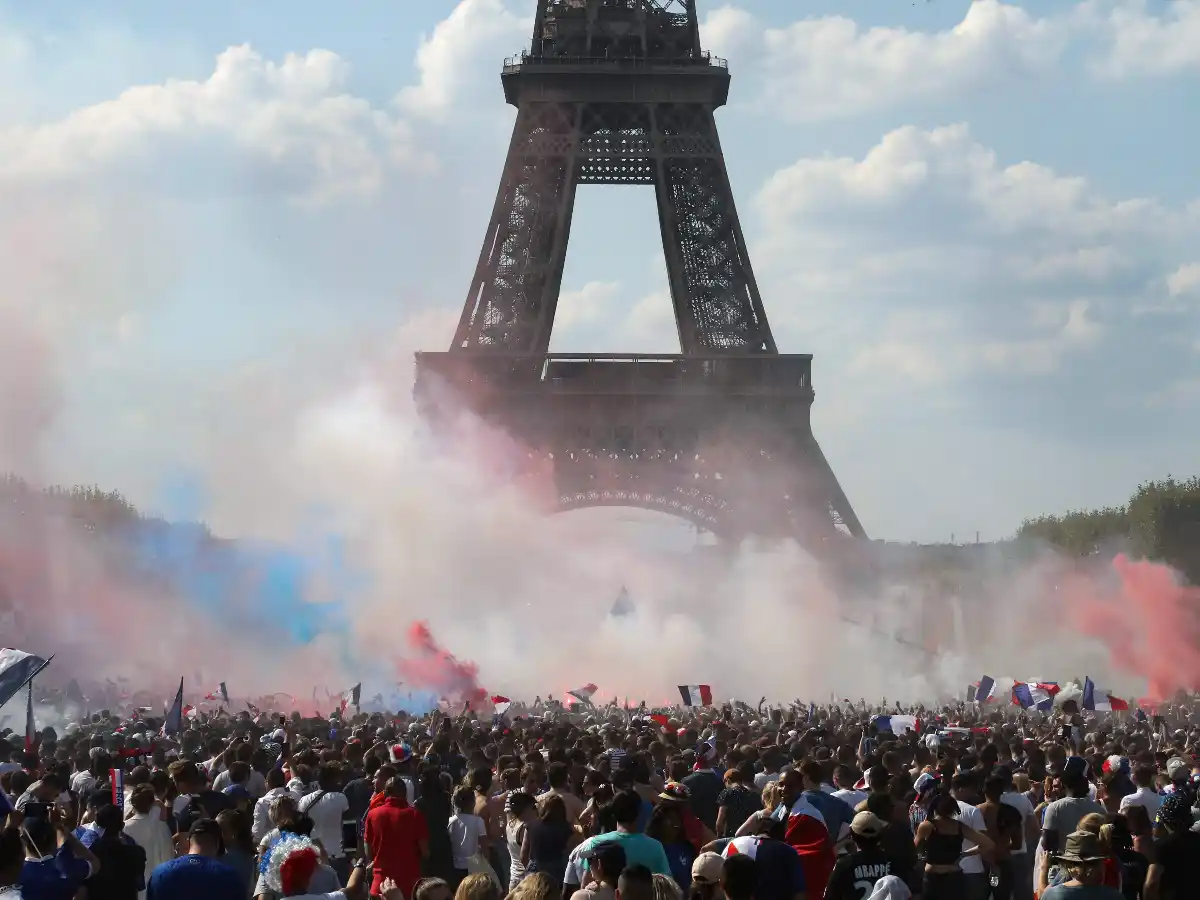 Explosión de júbilo en toda Francia por el triunfo 