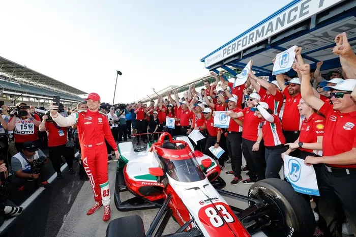 robert schwartzman  pole  indycar  500 indianapolis