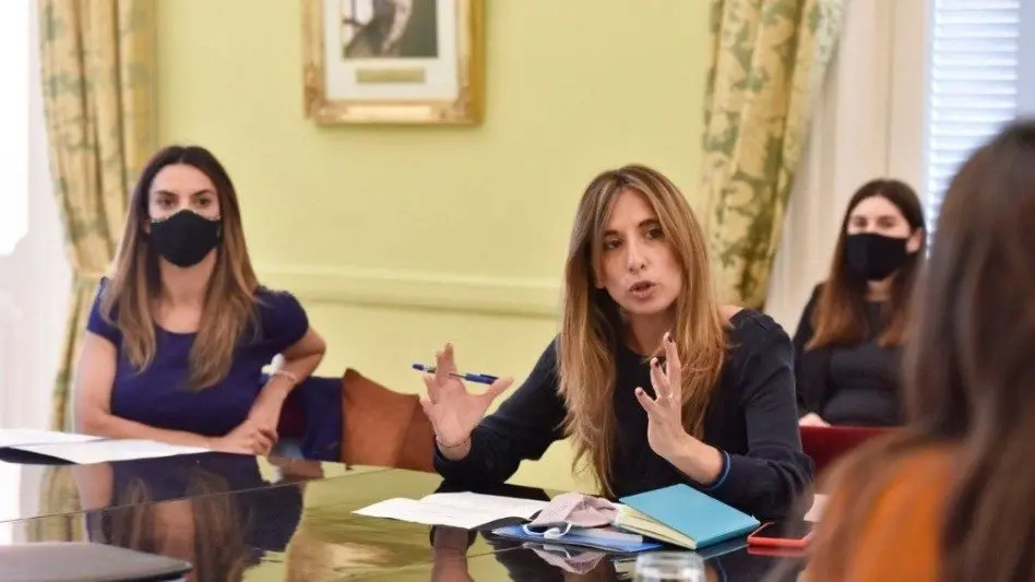Nicolini a Radio 10: "La premura es de cara al invierno para poder vacunar a la población de riesgo"