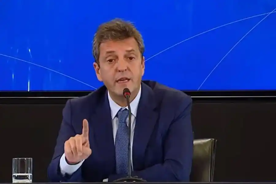 Massa anunció un dólar a 200 pesos para las exportaciones de granos