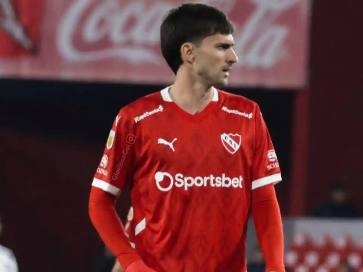 Pussetto ingresaría por Avalos en Independiente.