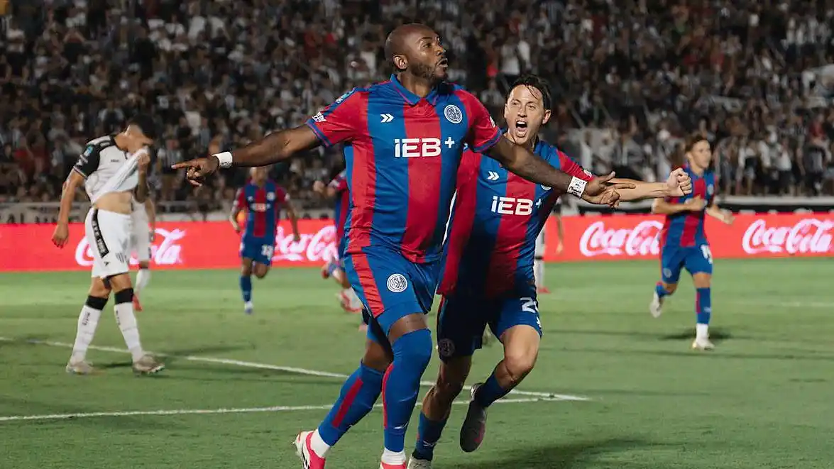 San Lorenzo festejó en Mendoza