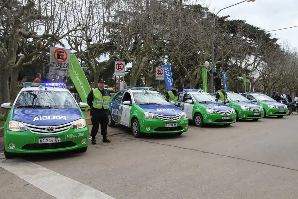 Exaltación de la Cruz sumó 5 móviles y 10 motos para la Policía