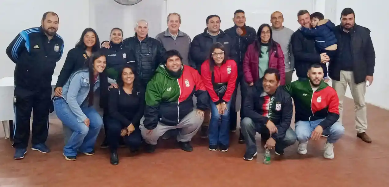 El Club La Bianca eligió la continuidad de la actual comisión con nuevos integrantes
