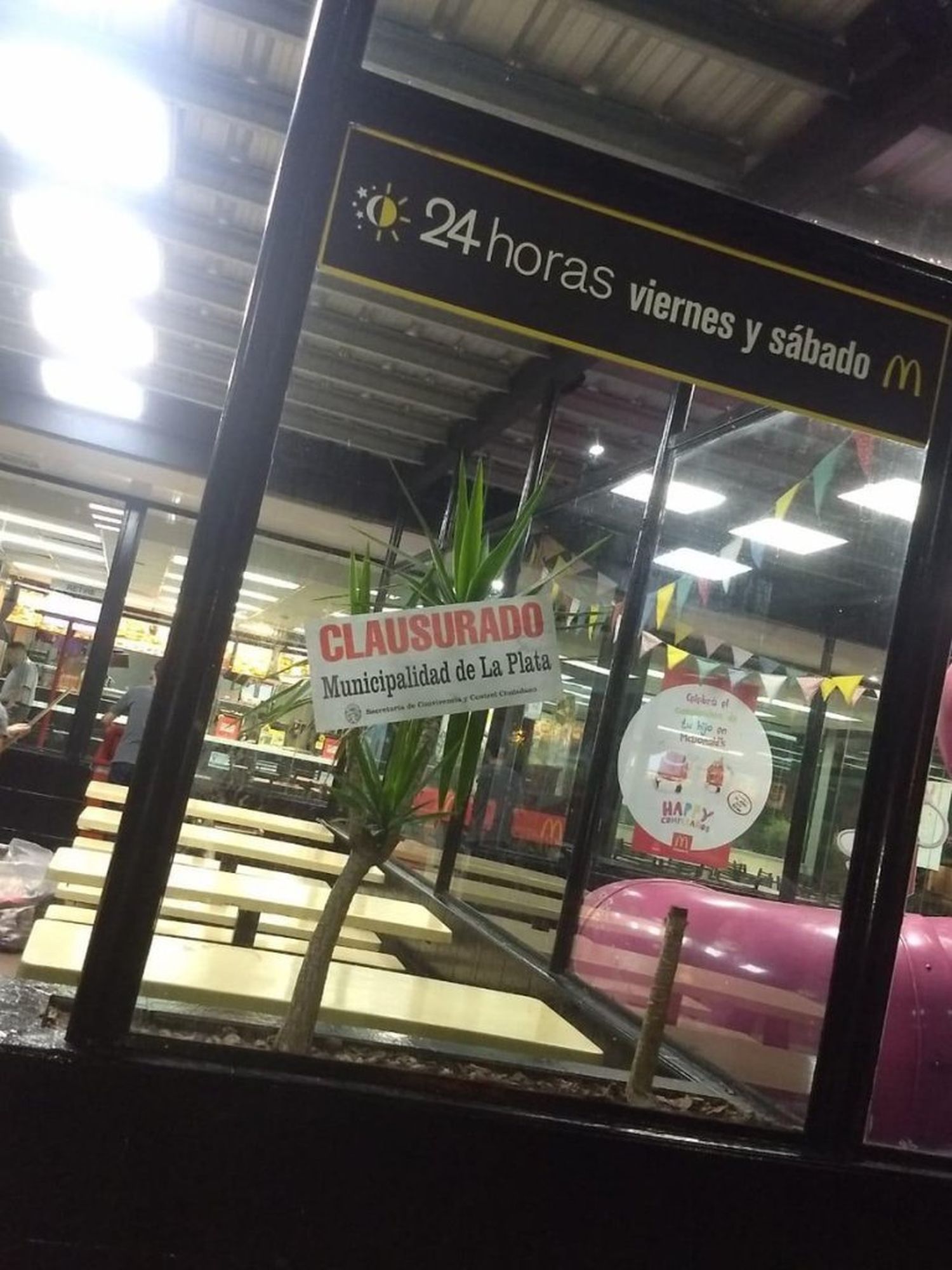 La Plata: Cerraron un local de McDonald´s por presencia de excrementos de roedores