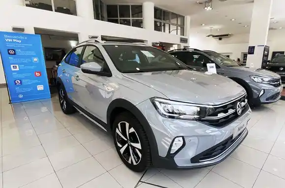 Reutemann presentó el nuevo Nivus