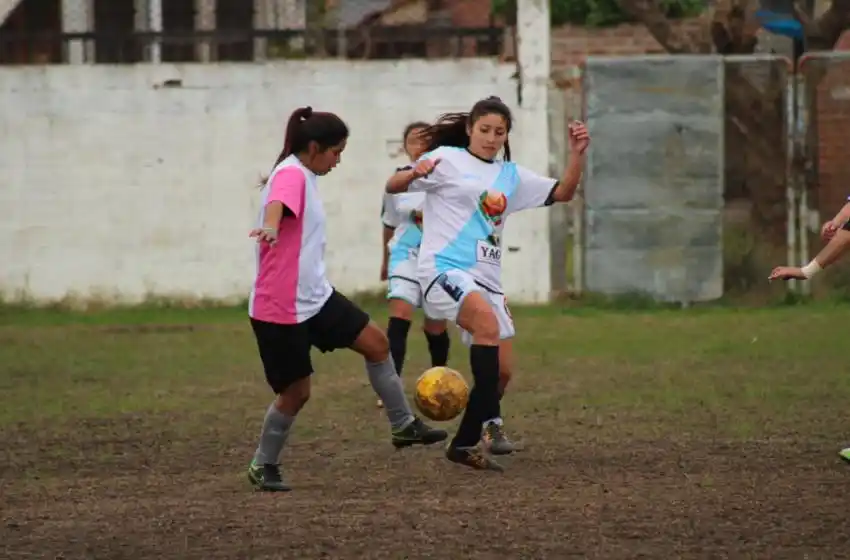 Ciudad Persa aseguró su permanencia en la A