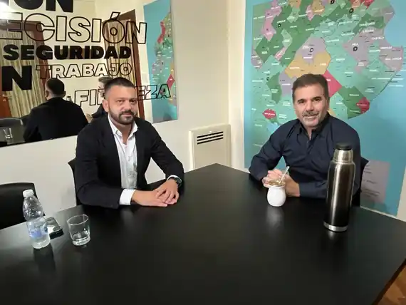 “Vamos a aunar esfuerzos para hacer frente al kirchnerismo en la Provincia”, dijo Manazzoni