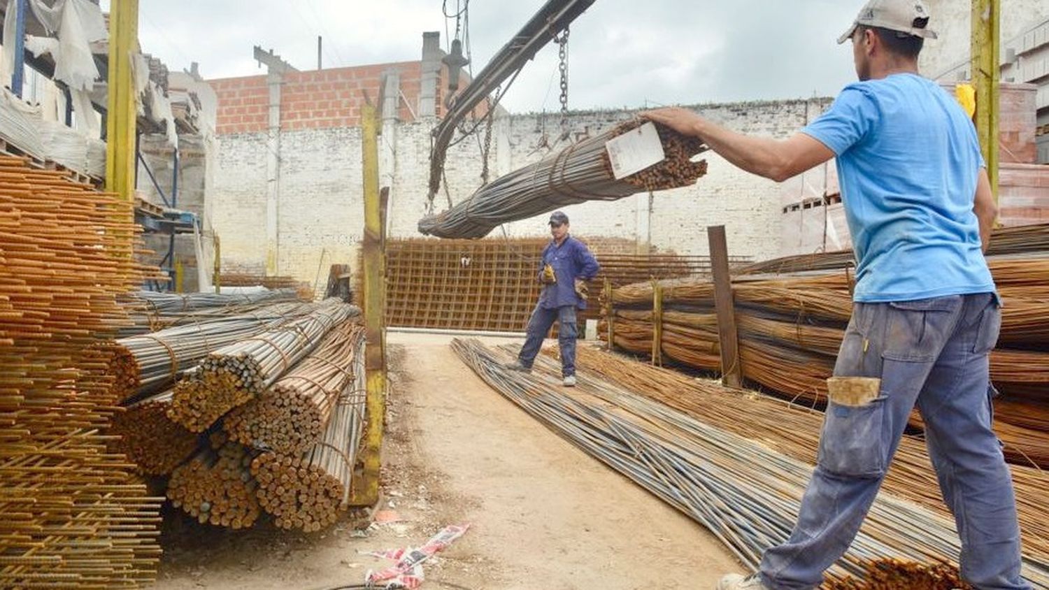 Freno. Las casas de materiales y pinturerías manifestaron una baja en las ventas, respecto al 2024.