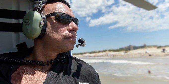 Berni culpó a los turistas por la voladura de las sombrillas en Villa Gesell