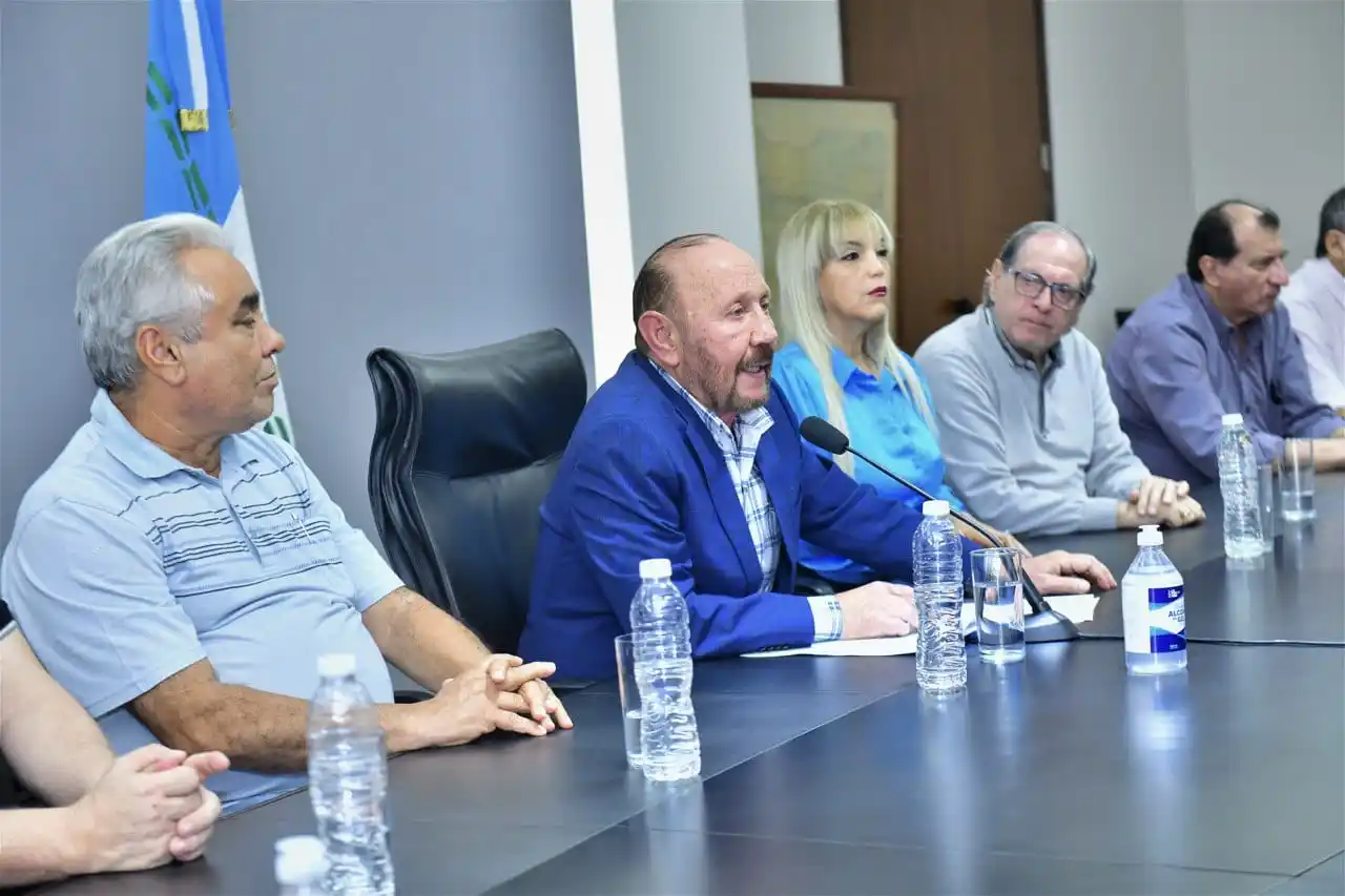 El gobernador Gildo Insfrán anunció nuevas medidas salariales para la Administración Pública Provincial