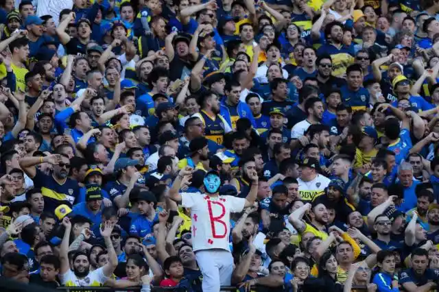 Hinchas de Boca organizan un "banderazo" y ¿abren la Bombonera para un entrenamiento?