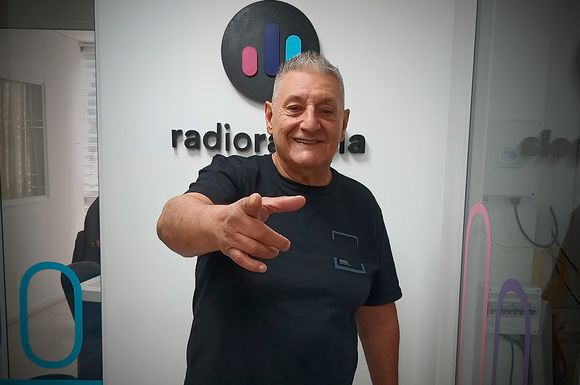 El Brujo Ezequiel: más de cuatro décadas de cumbia santafesina que sigue conquistando generaciones