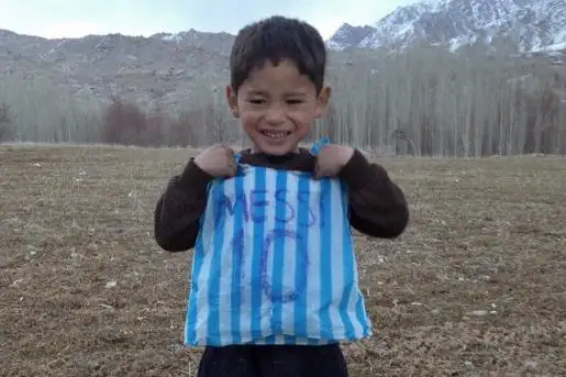 Messi cumplió el sueño del niño afgano
