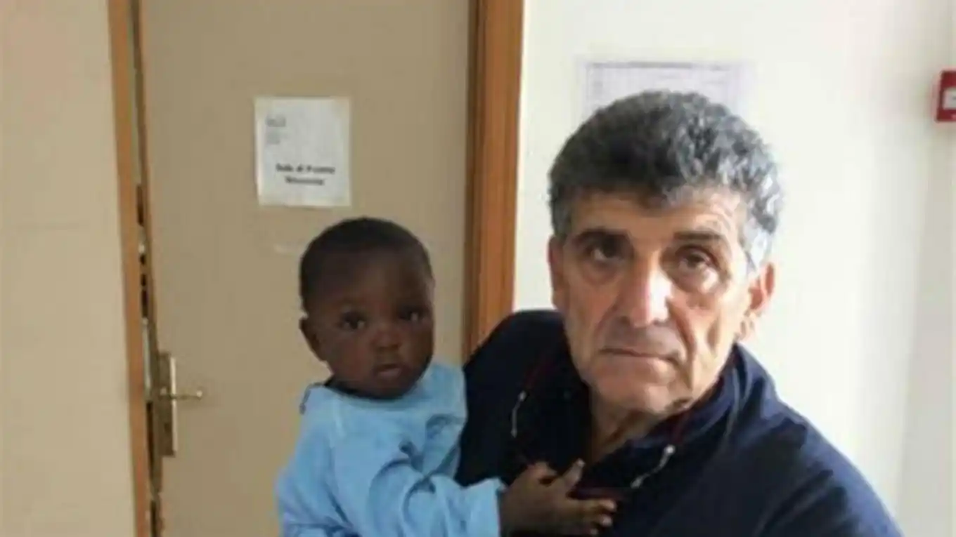 Pedidos de adopción en Italia por la historia de una beba