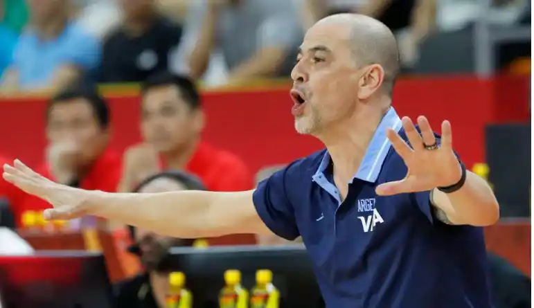 Hernández confirmó que dirigirá  a la Selección de básquet en Tokio