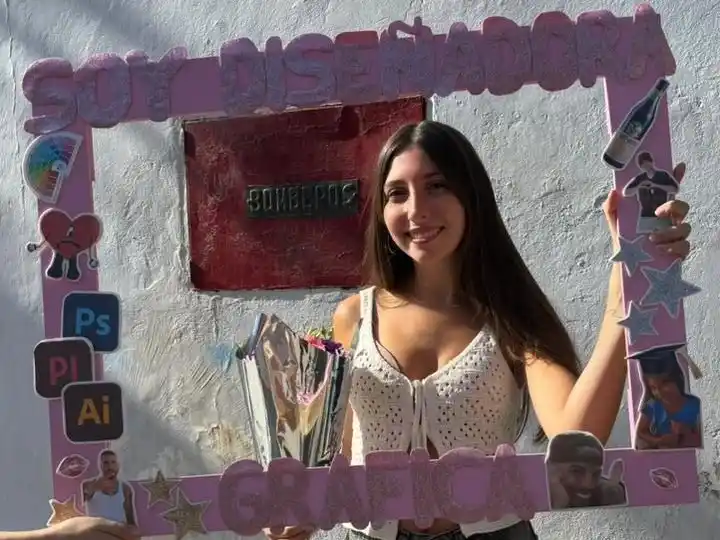 ¡Se recibió Clara!