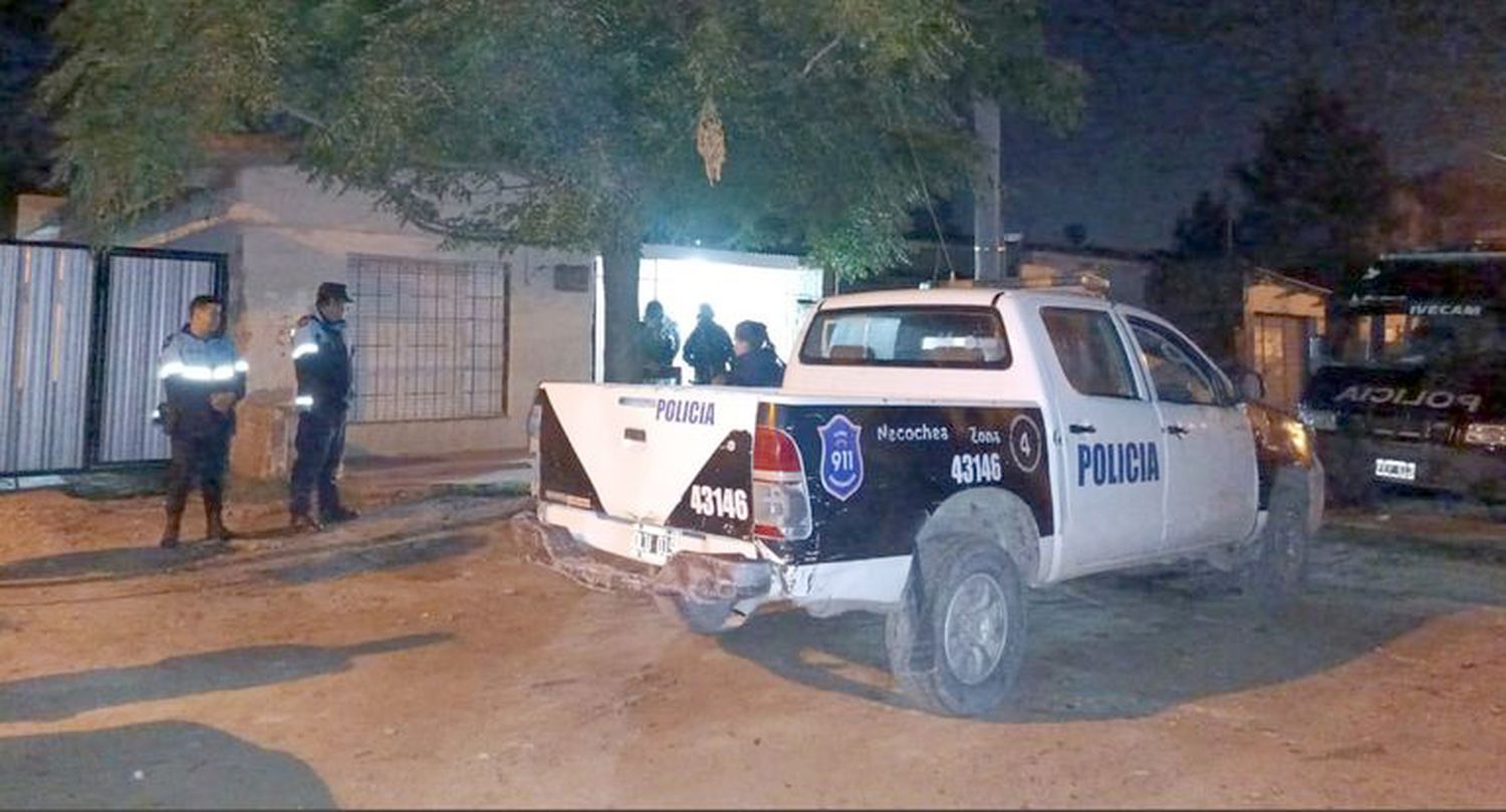En Quequén se realizaron varios allanamientos simultáneos para poder encontrar a uno de los asaltantes