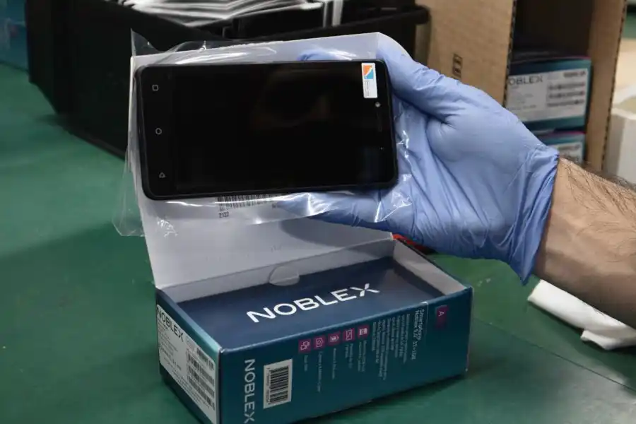 Fabricarán dos nuevos celulares en Argentina y van a estar a precio regalado: tienen de todo y valen menos de $ 20.000
