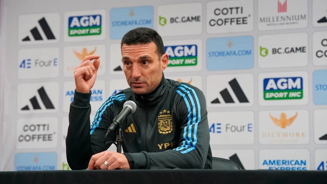 Scaloni sorprendió con su nueva lista: volvió Messi y hay tres nombres del ámbito local