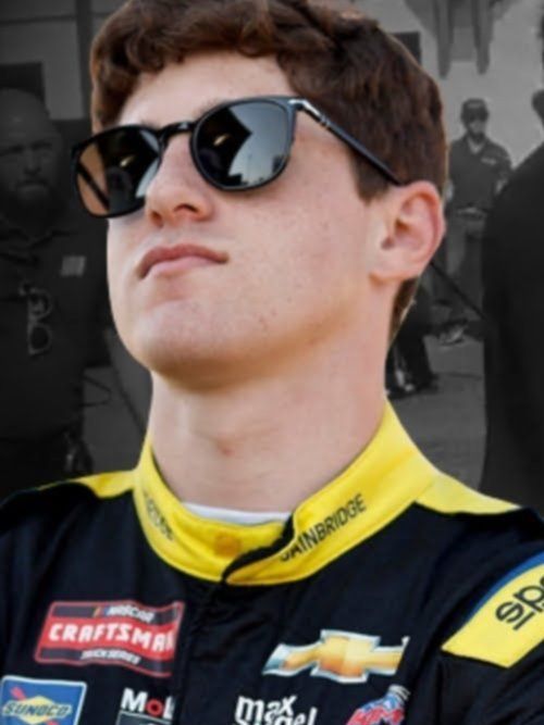 Bochorno en NASCAR: pilotos a los golpes, sangre y sanciones