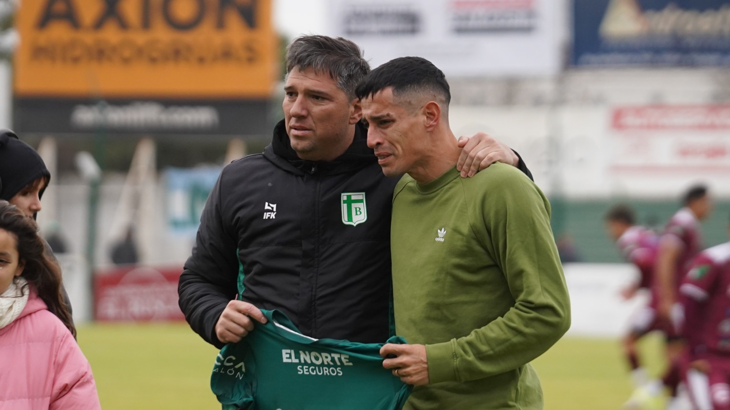 Fernando Márquez cierra su carrera, con la camiseta de Sportivo.