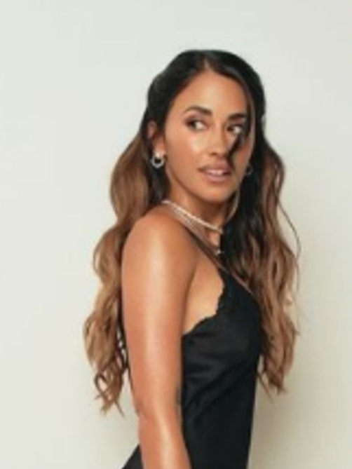 Antonela Roccuzzo posó con una miss universo y deslumbró en redes sociales