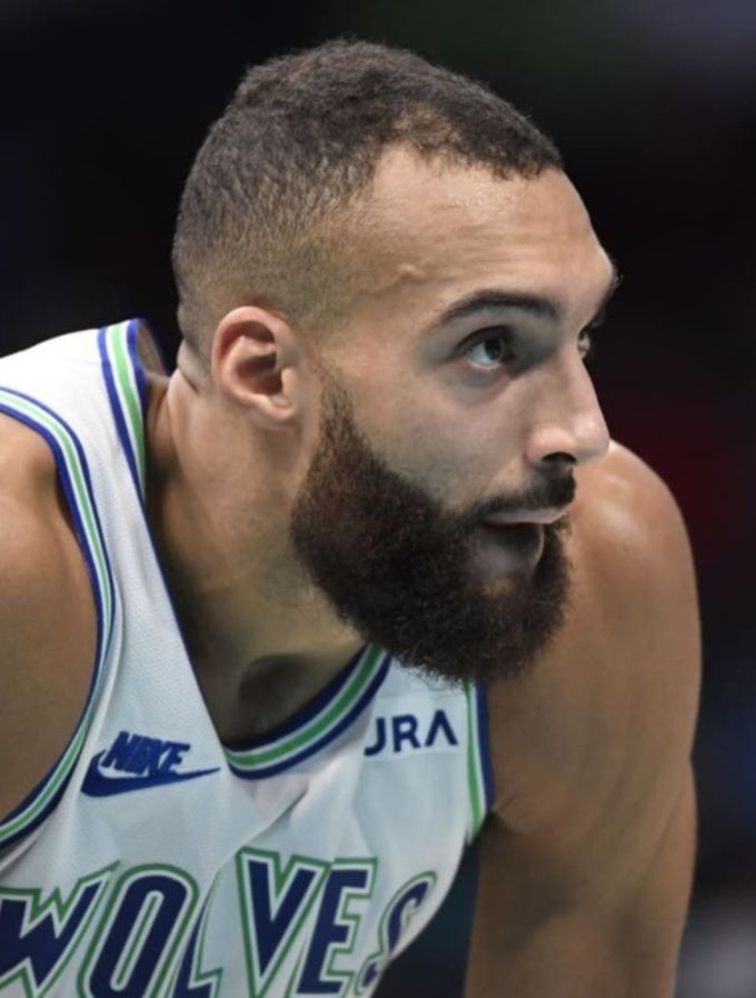 Votan a Rudy Gobert como el jugador más sobrevalorado y su novia estalla