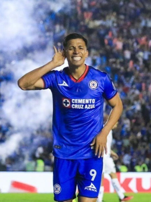 Ángel Sepúlveda: El goleador de Cruz Azul que apunta a la gloria