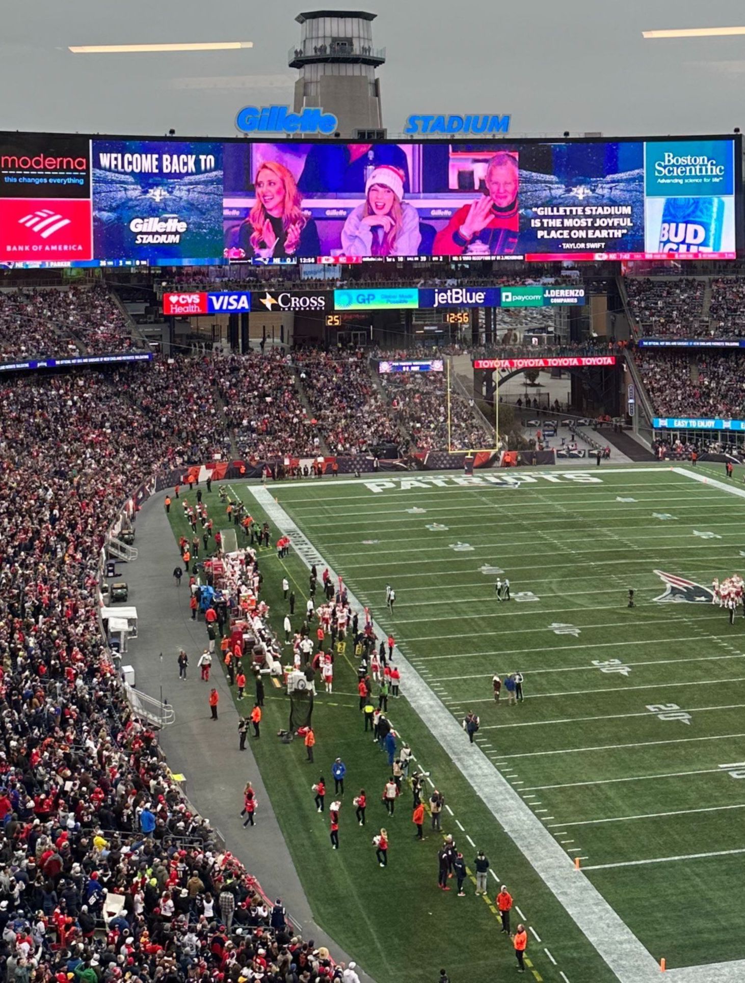 Taylor Swift vs New England Patriots: abucheos, insultos y reacciones