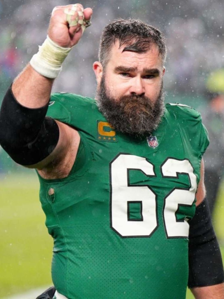 ¿Cuánto peso ha perdido Jason Kelce desde su retiro? Esto ha declarado el mayor de los hermanos.