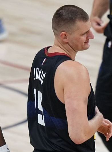 “Tienes que reírte”: esto dijo Anthony Edwards sobre un imparable Jokic