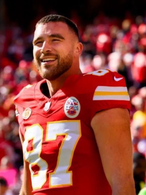 Esta es la exagerada suma de dinero, que convierte a Travis Kelce en el ala cerrada mejor pagado