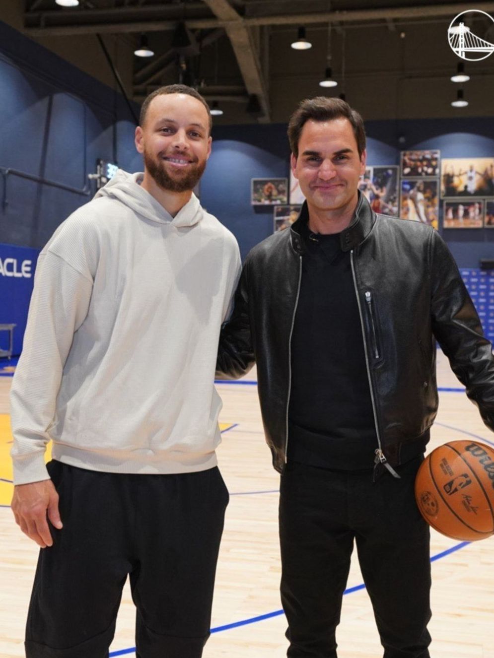 Así fue el encuentro entre Roger Federer y Stephen Curry de los Warriors