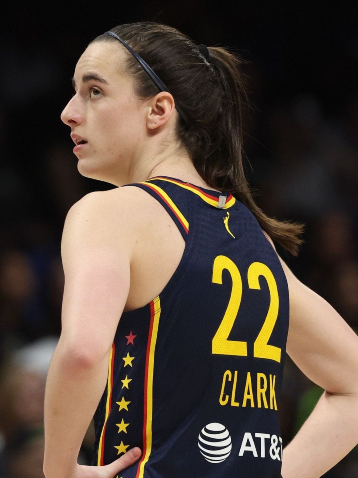 El desafío de Caitlin Clark en la WNBA: altibajos, críticas y superación