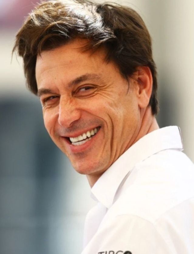 Historia de Toto Wolff: de vender velas a acumular 1.600 millones de dólares