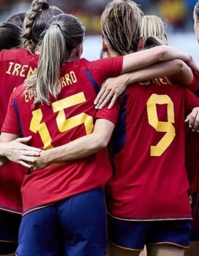 ¡"La Roja" asegura su lugar en la Euro 2025 con una remontada épica!