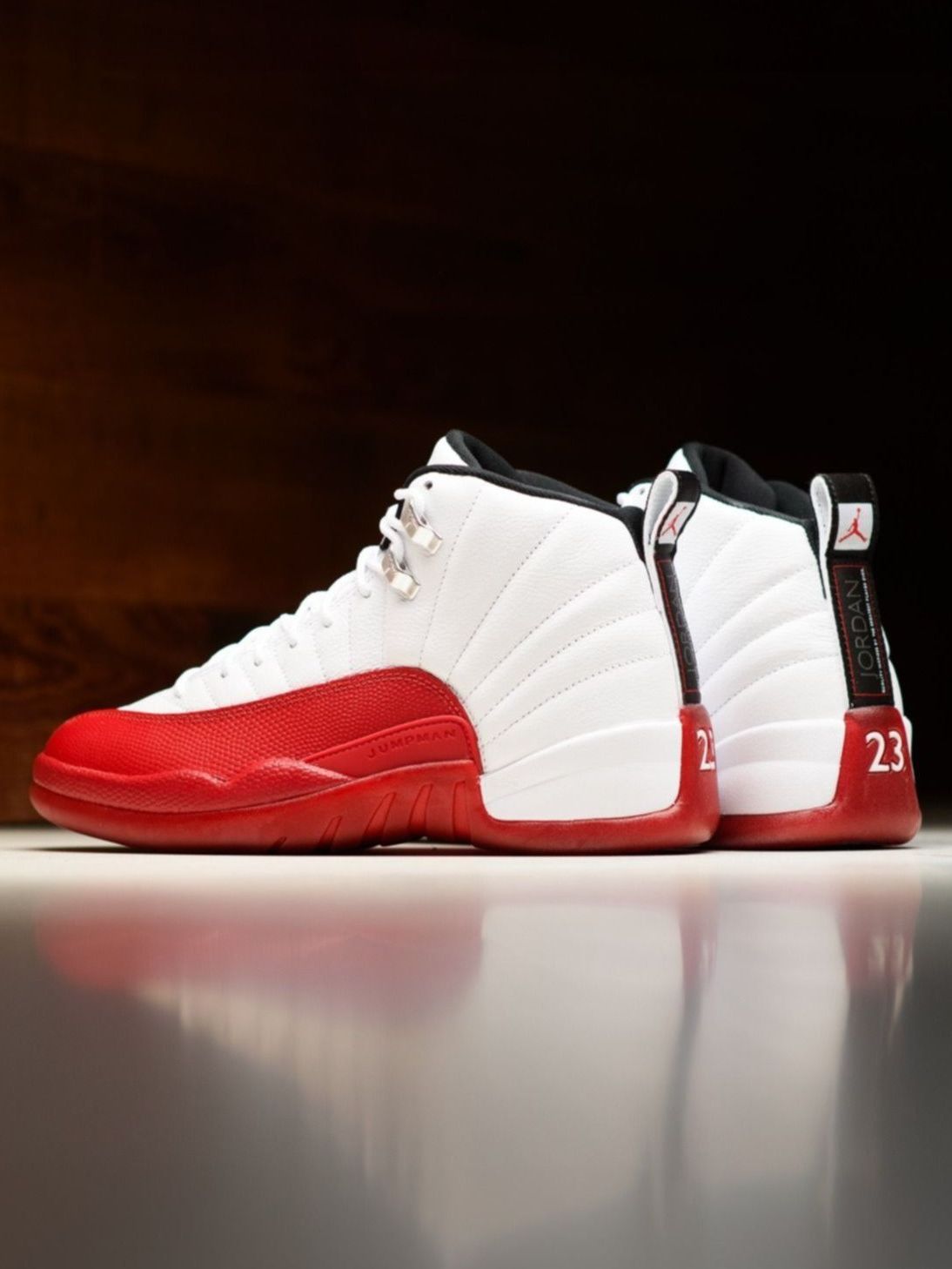 Vuelven las Air Jordan 12 “Cherry” de Michael Jordan