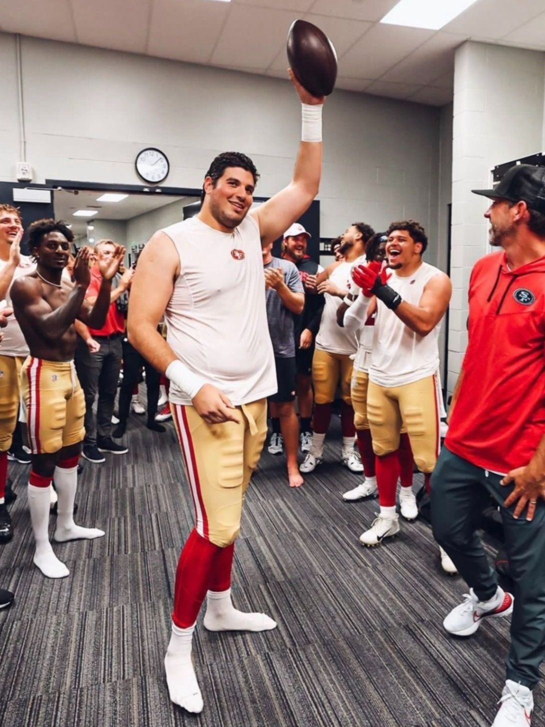 ¿Quién es el mexicano que podría ganar el Super Bowl?