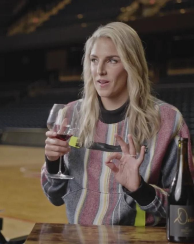 Mystics: la jugadora de la WNBA Elena Delle Donne lanza su primera marca de vinos