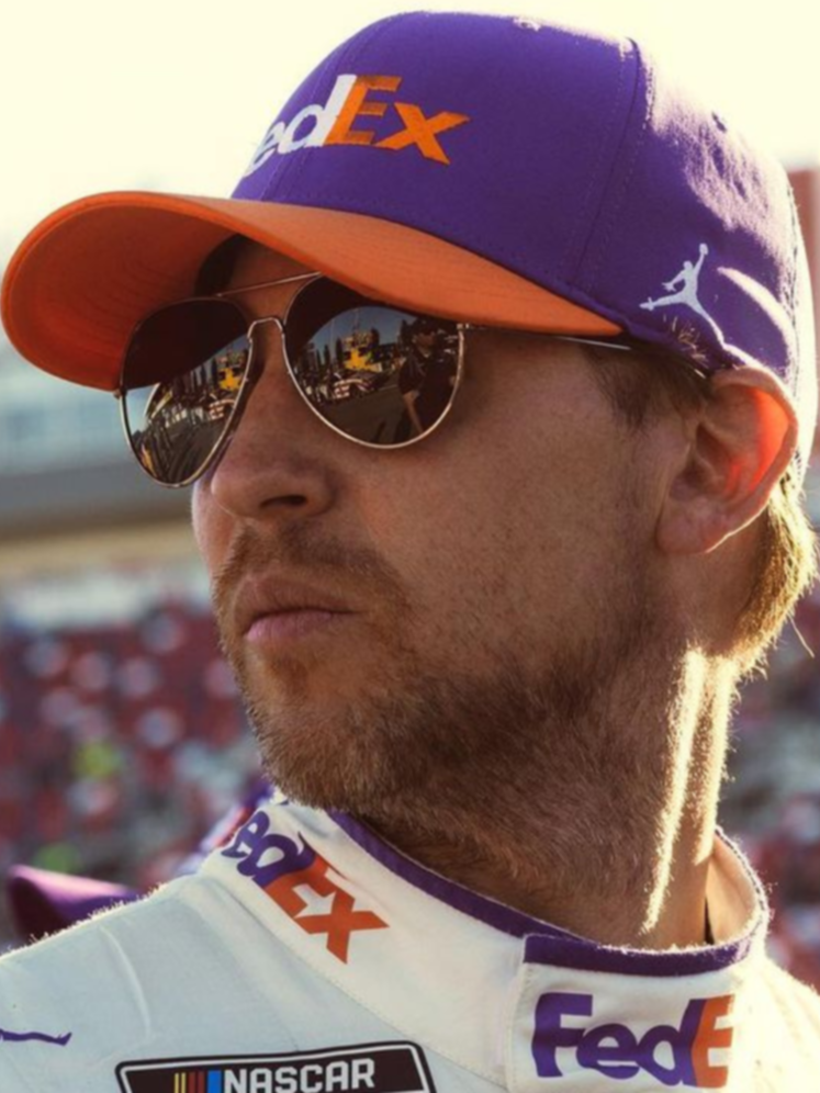 ¿Qué será de Denny Hamlin en la próxima temporada de NASCAR?