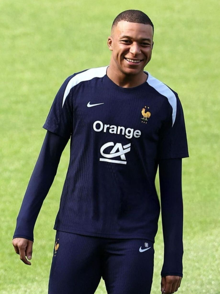 Kylian Mbappé insta a votar contra el extremismo político antes de la Eurocopa