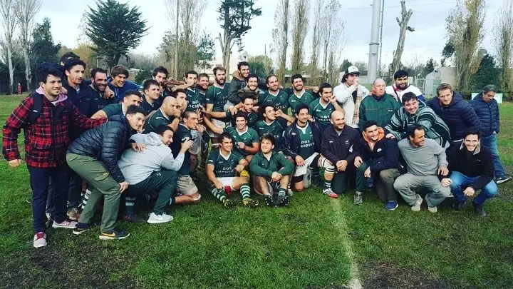 Los Cardos se hizo fuerte en su visita a Universitario