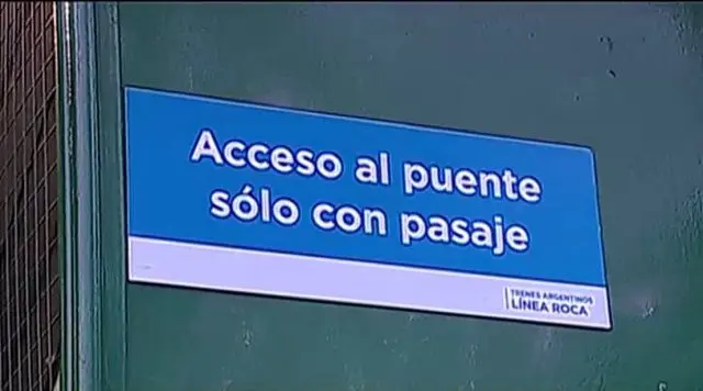 Insólito: El Tren Roca cobra peaje en un puente que cruza Temperley